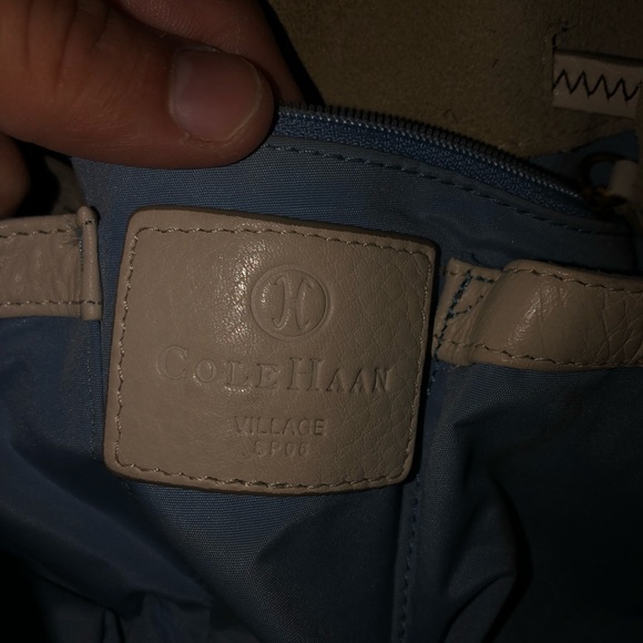 Cole Haan Shoulder Bag - Picture 4 of 5
